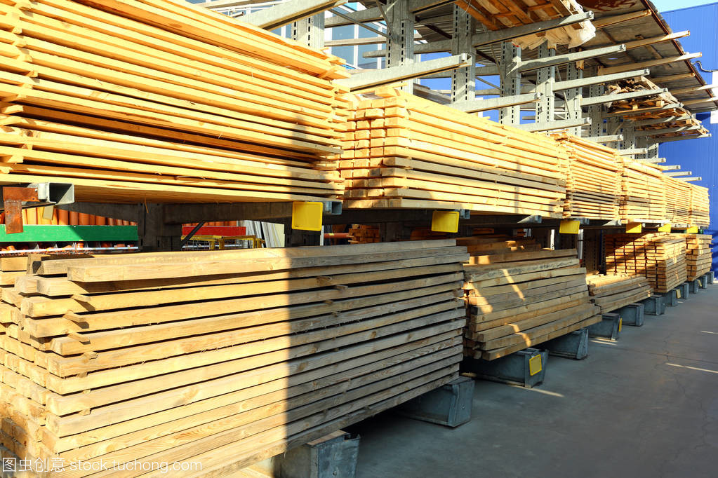 建筑材料的分布及其对建筑的影响